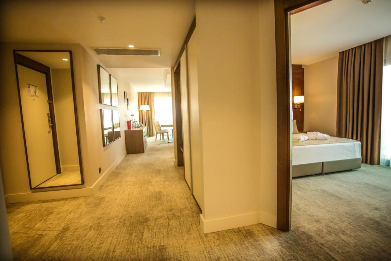 Ramada by Wyndham Isparta Bagian luar foto