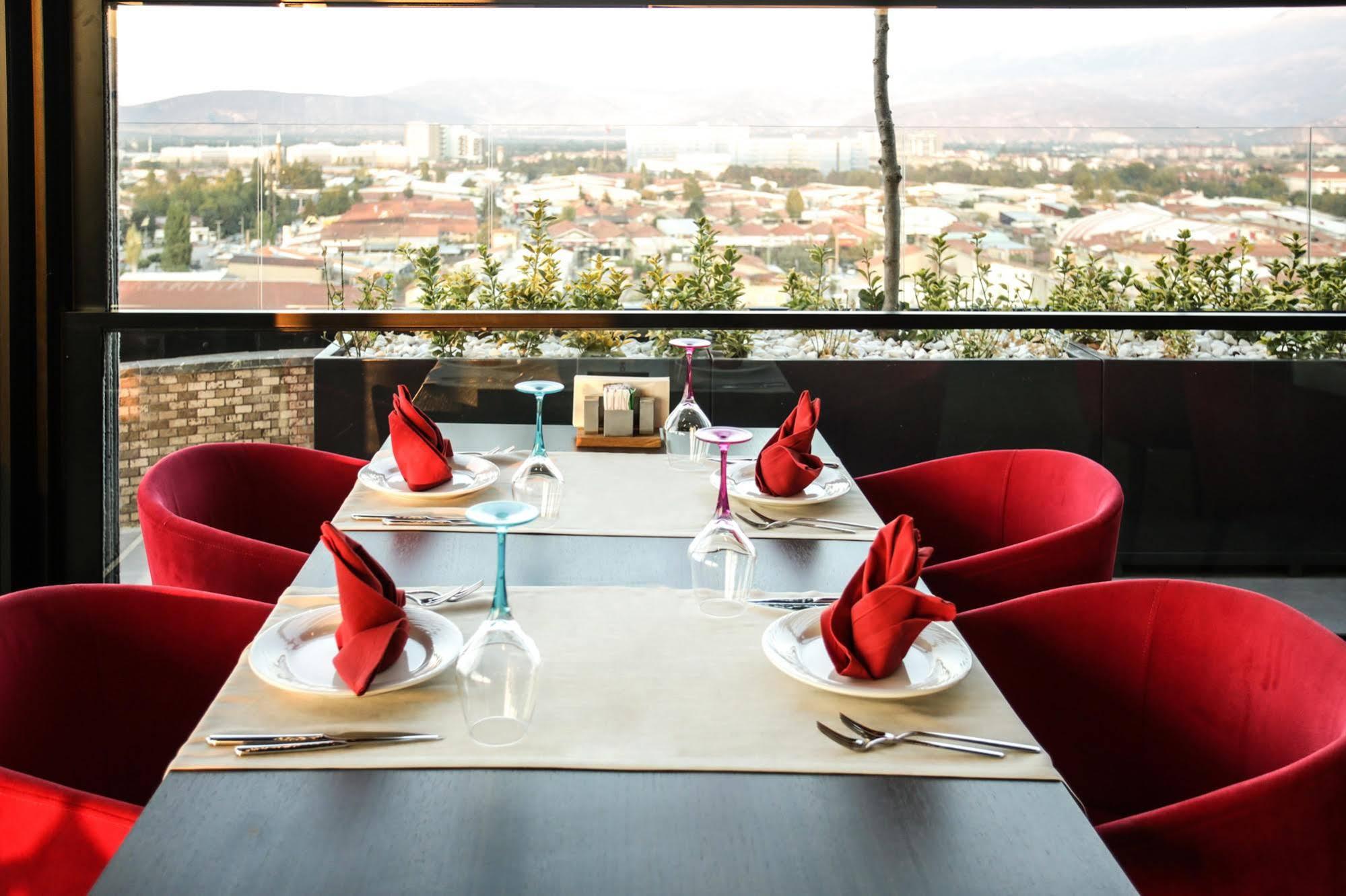 Ramada by Wyndham Isparta Bagian luar foto